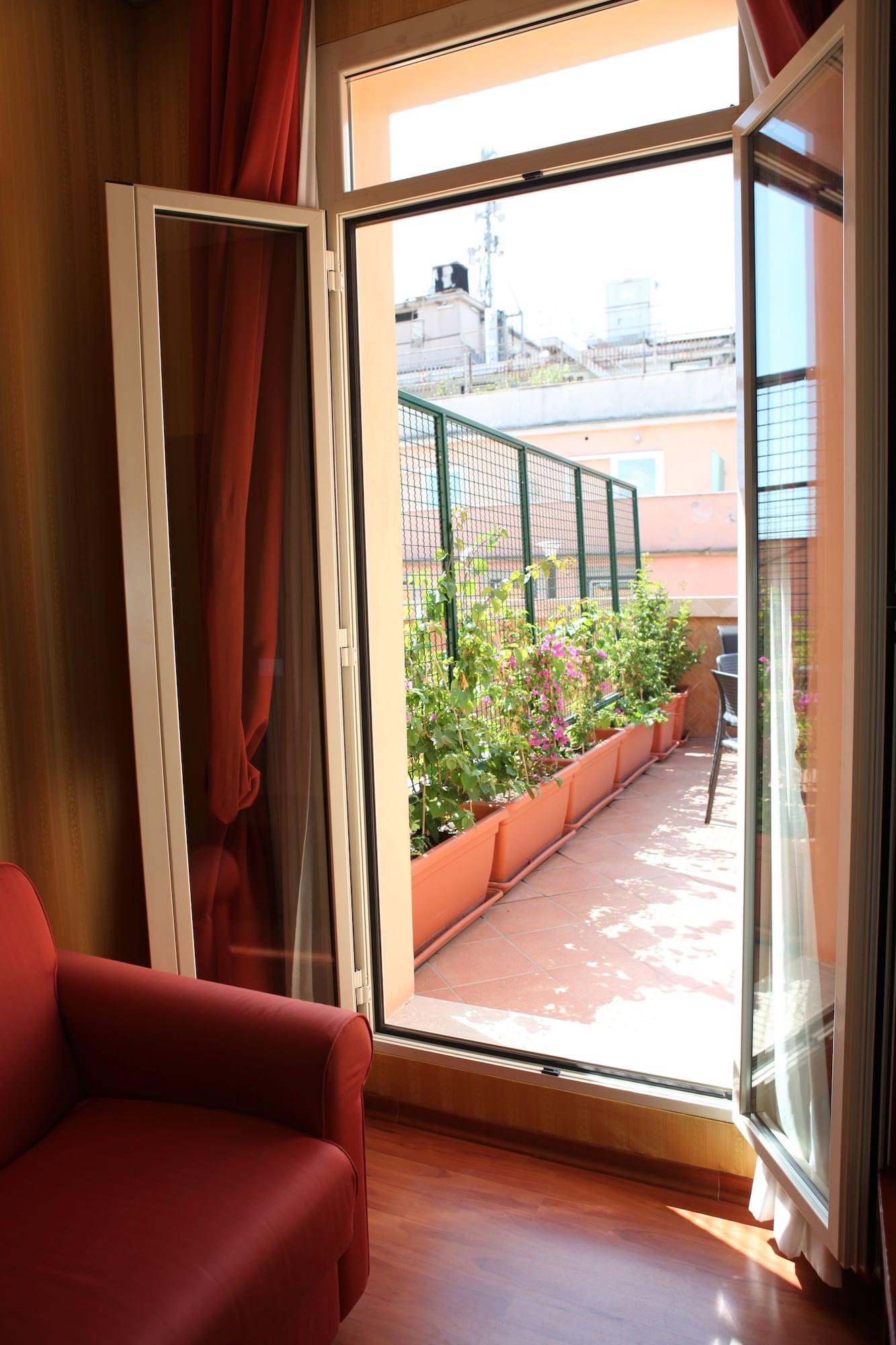 Augusta Lucilla Palace Rome Exterior photo